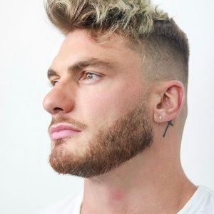 Meet your Posher, Justin